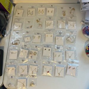106 Authentic Kendra Scott Jewelry pieces in Packaging New